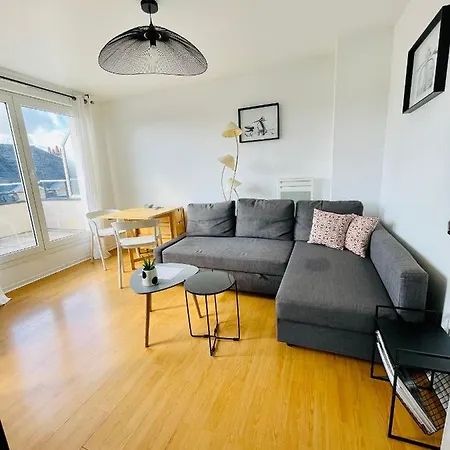 Ferienwohnung La Terrasse De Clovis Reims Exterior foto
